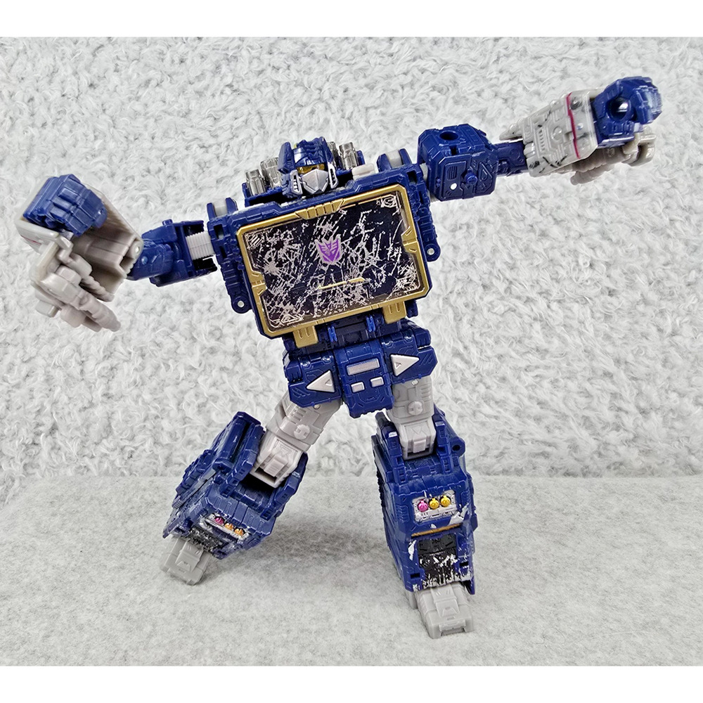 Transformers Soundwave Figure War for Cybertron Siege Voyager WFC-S25